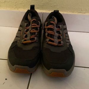 Black sport Skechers shoes 9.5 size